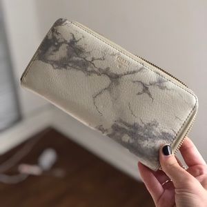 Fossil wallet NWT